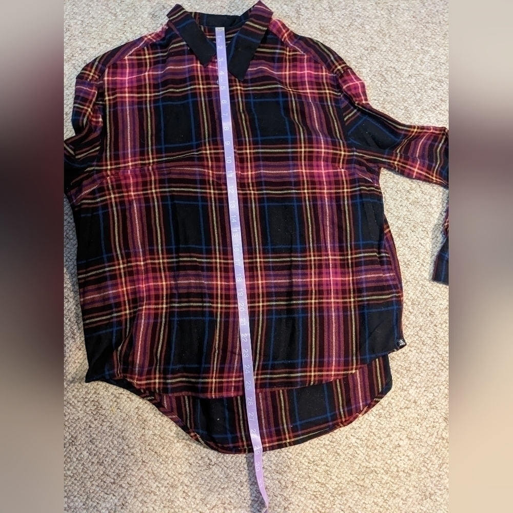 CALVIN Klein 1/4 button front flannel, size M - Picture 5 of 9